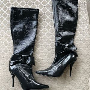 Dollhouse pointy toe knee high zip up patent faux leather boots